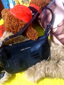 Retro Ferros Black Croc Embossed Shoulder Bag