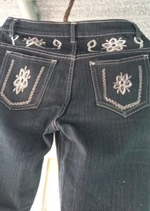 Black Ankle Length Jeans For Girls