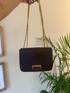 CLASSIC CHARLES AND KEITH (Check Description)