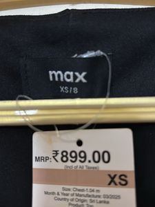 black body hugging corset crop top for ladies