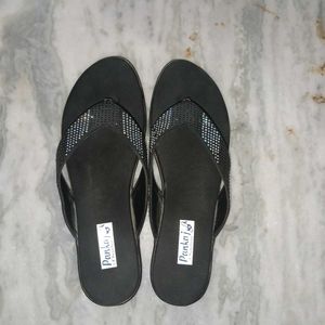 Stylish Black slipper for party