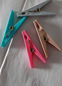 Colorful Clothespins (24 Count)
