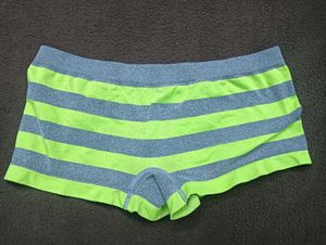 Striped GreeNice Briefs28,30
