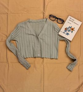 Cute Cropped Cardigan