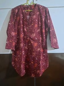 Floral Print Tops - Set of 2