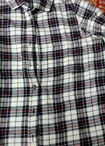 Plaid Flannel Shirt (women black and white)