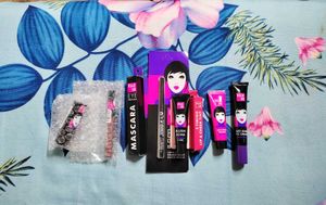 Hurry All New Elle18 Makeup Kit On Sale!