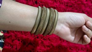 Pair Of 8 Bangles