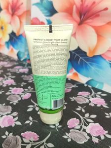 Pilgrim 2% Niacinamide Glow Sunscreen