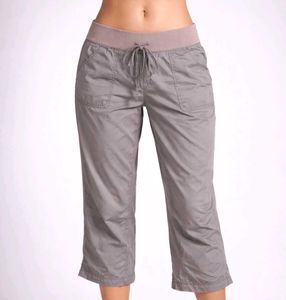 Capri Pants - Stylish & Comfortable