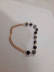 Black Bead &amp; Gold Chain Bracelet