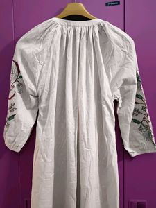 Floral Embroidered Tunic Top