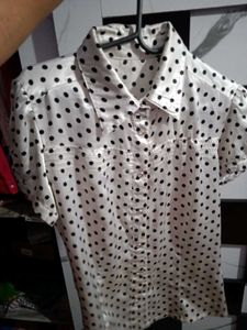 Polka Dot White Top🤍🤍🤍