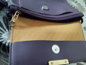 Crossbody Bag with Tassel Detail🍹🎀