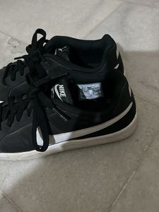 Black Shoes Nike