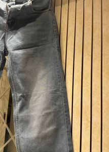Blue straight leg pant