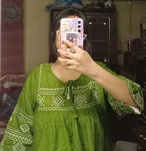 Green Embroidered Kurta