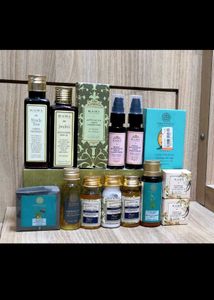 Forest Essentials Lip Balm - Narangi Glaze
