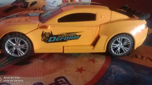 Battery Operator Robot Deform