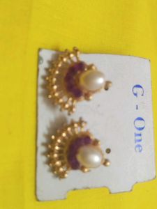 Pearl Earring With Purple Stones