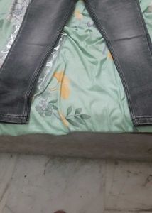 New Calvin Klein Jeans And Suit Combo