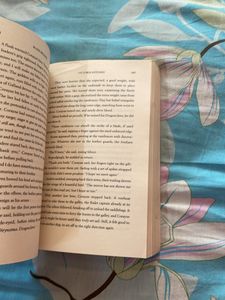Blade Breaker By Victoria Aveyard