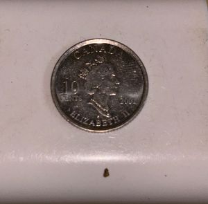 Canadian 10 Cent Coin - 2002