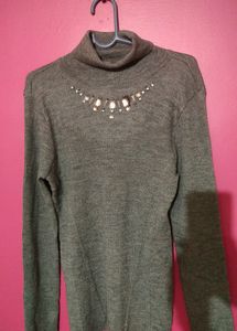 New Grey Colour Sweatshirt