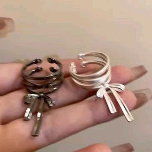 Bow Rings