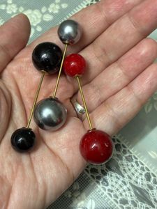 Pin brooch