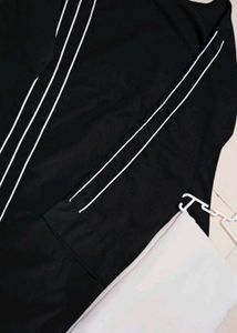 Black &amp; White Stripe Abaya
