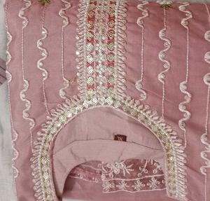 Elegant Embroidered Kurta Set...new with tag