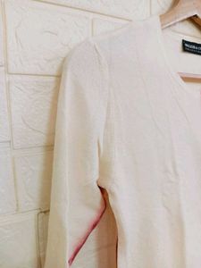 T-shirt with Red Detail