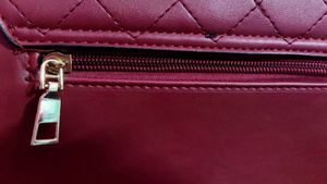Toniq Maroon Quilted Handbag