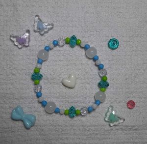 Handmade Bracelets🎀