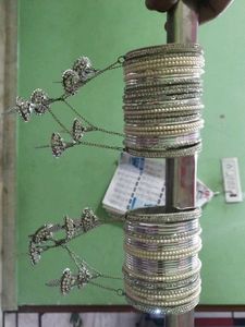 Elegant Bangle Set