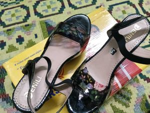 Floral Platform Sandals