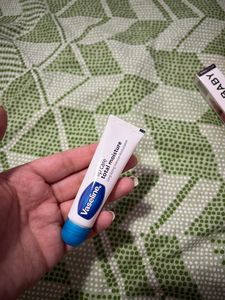 Vaseline Lip Care - Total Moisture