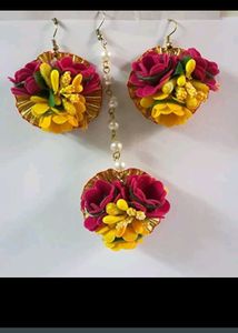 Haldi Set Only Earings &amp; MangTika