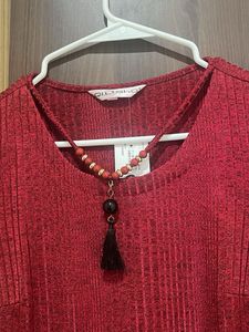Red Knit Top With Longer Back