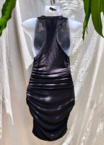DAMN GORGEOUS RUCHED BODYCON