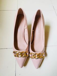 Elegant Pink Chain Detail Heels