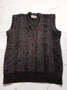 Sleeveless Sweater Vest