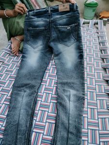 Men&#39;s Jeans