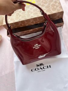 Coach 1st Copy