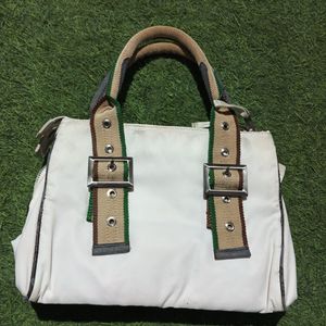 BRANDED BAG WITH TAG