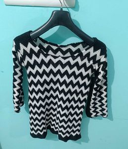 Chic Chevron Knit Top
