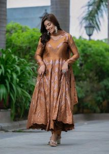 New Stayle Beautiful Women Gown Dress Inpoted Paki