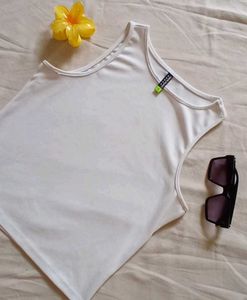 White Tank Top✨