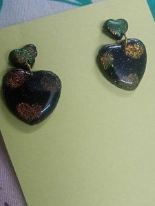 glittery hearts earrings